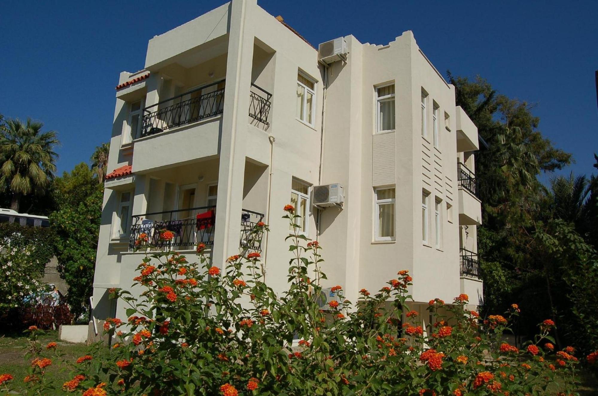 Linda Apart Hotel Side Eksteriør bilde